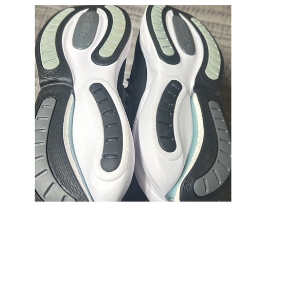 Adidas Black and White Bounce Sneakers - Picture 3 of 3